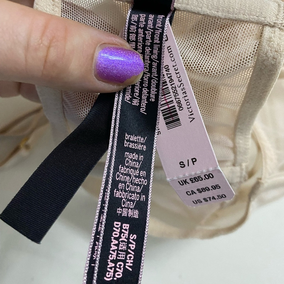 🆕Victoria’s Secret - Satin front closure micro floral embroidered bralette - Picture 7 of 9